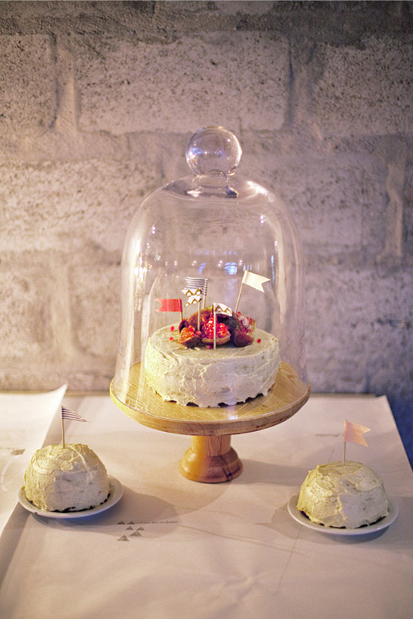 wedding table ideas, wedding reception ideas, bell jars, cloches, cake