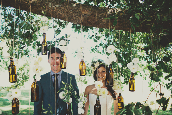 beautiful wedding photographed by Jonathan Ong the bride wears a Gwendolynne Gown