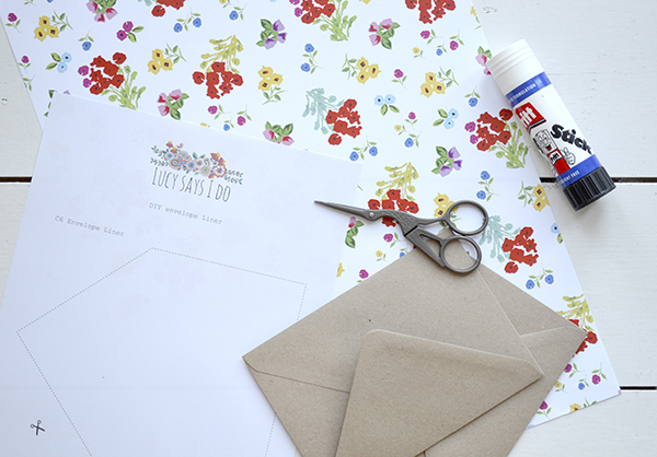 lucy says I do envelope liner DIY