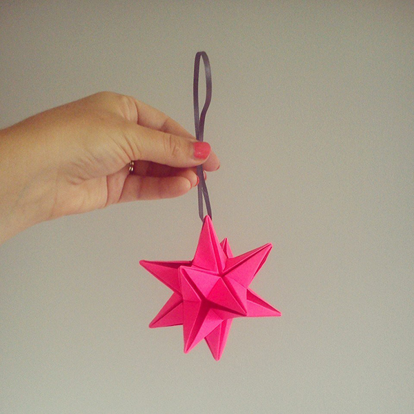 neon star origami est