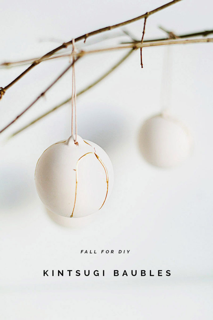 fall-for-diy-christmas-bauble