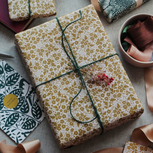 birthday gift wrap - golden-secret-garden-gift-wrap